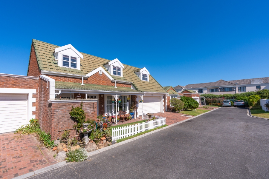 3 Bedroom Property for Sale in Pinelands Western Cape